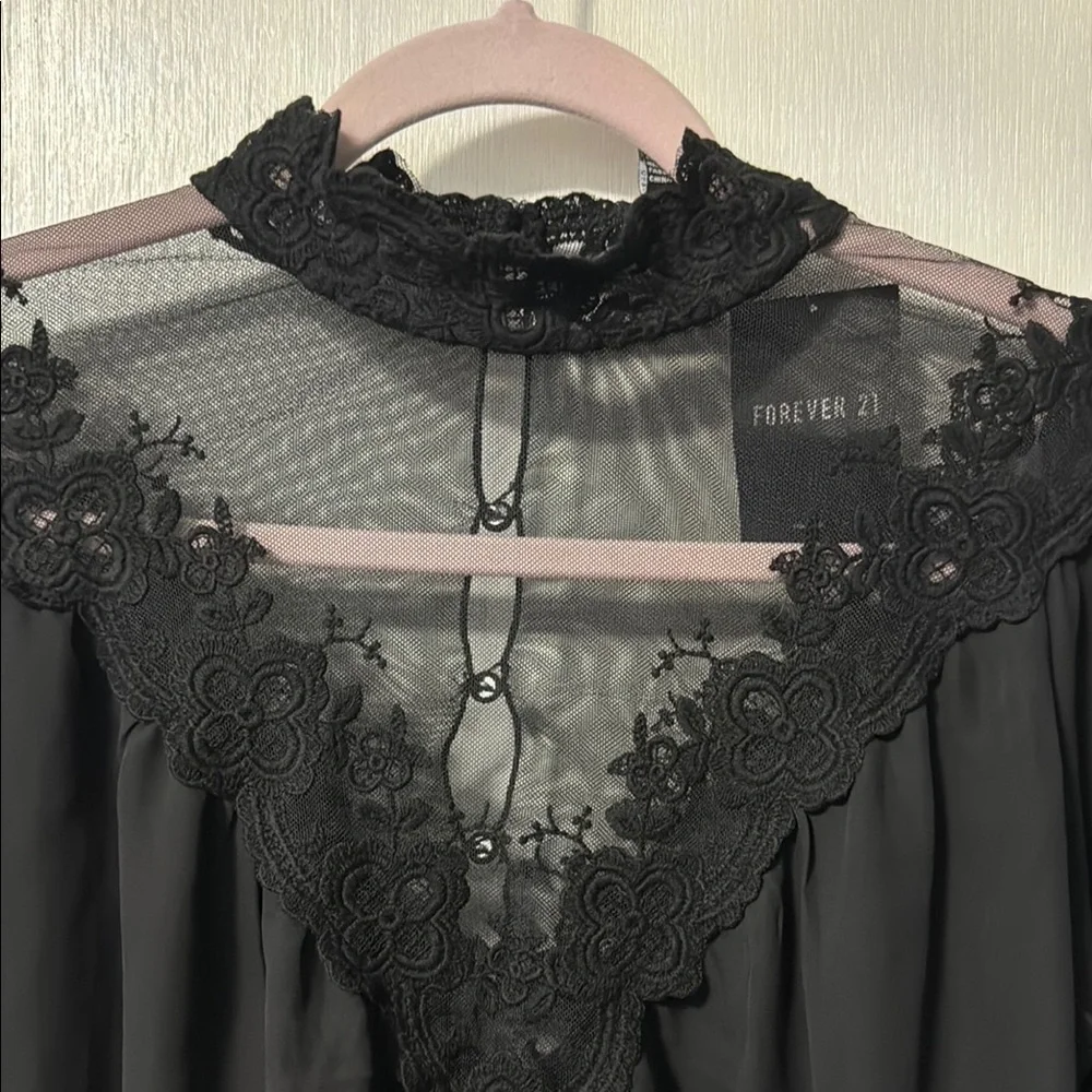 Forever 21 Black Lace Detail Blouse - Picture 2 of 5